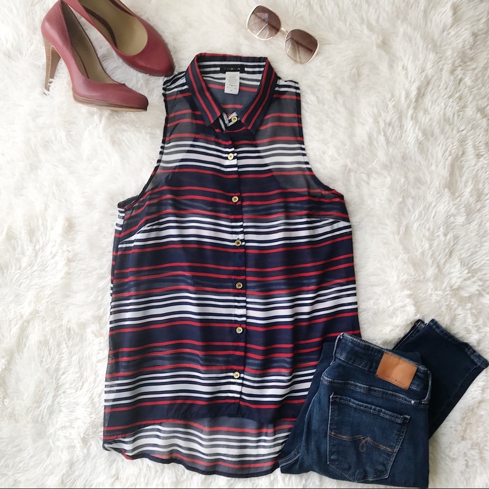 Toska red, white and blue sleeveless shirt  Fourth of July  button down Sz S